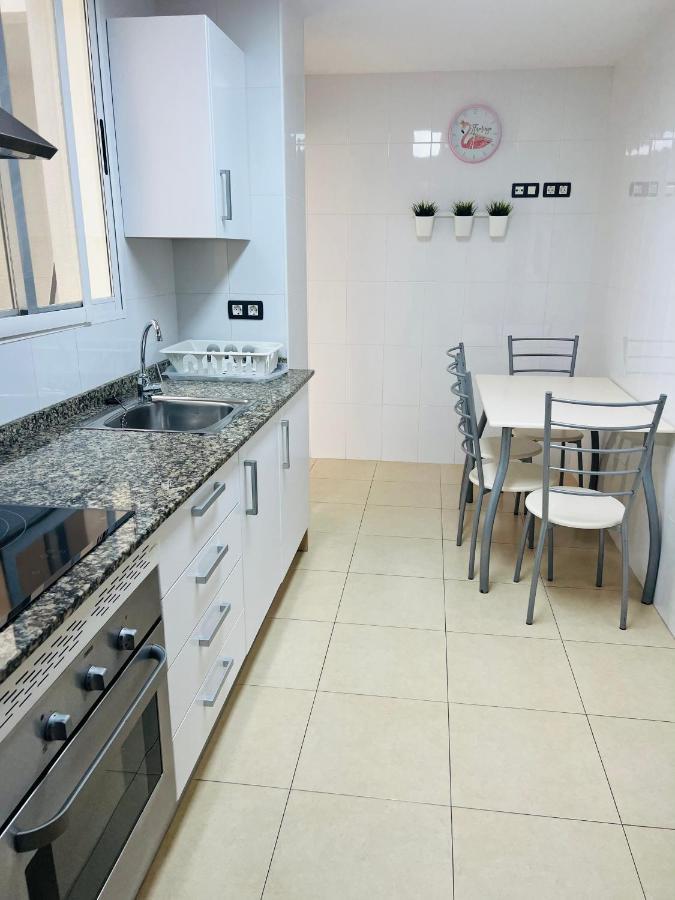 Apartamento Centro 3 Habitaciones Con Aire Acondicionado Y Wifi A 150M De La Playa Y Castillo Peñíscola Eksteriør billede