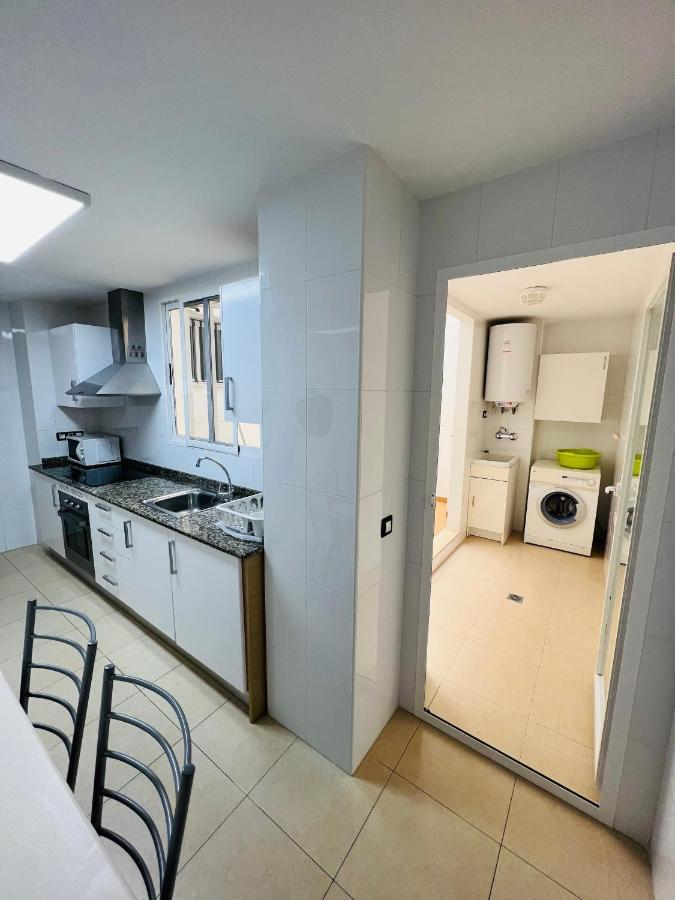 Apartamento Centro 3 Habitaciones Con Aire Acondicionado Y Wifi A 150M De La Playa Y Castillo Peñíscola Eksteriør billede