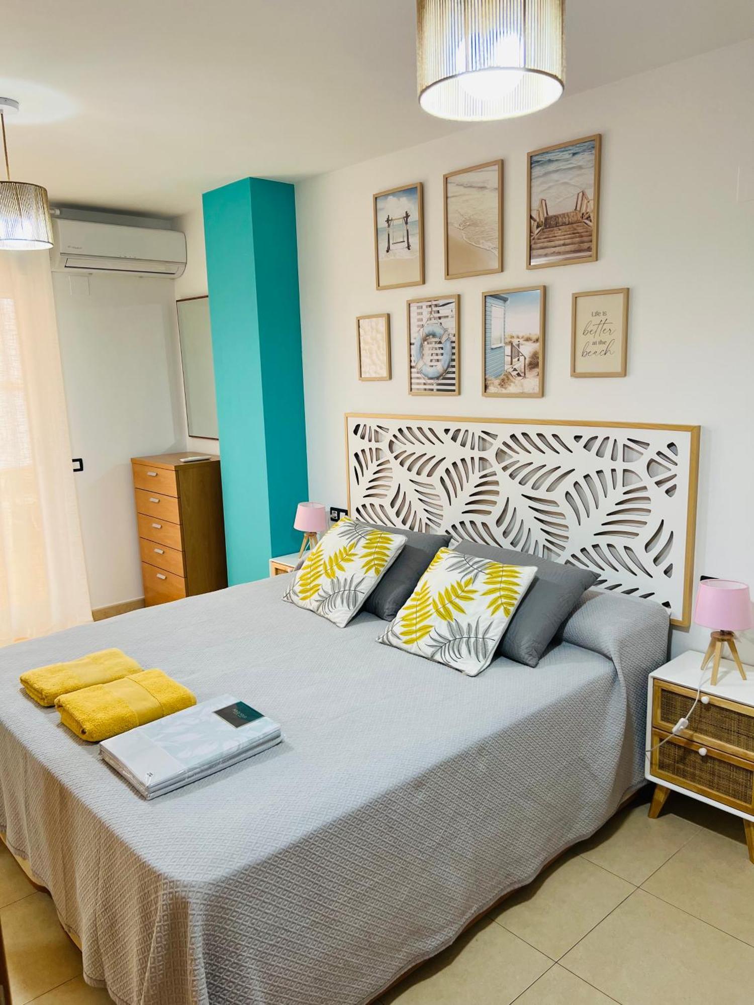 Apartamento Centro 3 Habitaciones Con Aire Acondicionado Y Wifi A 150M De La Playa Y Castillo Peñíscola Eksteriør billede