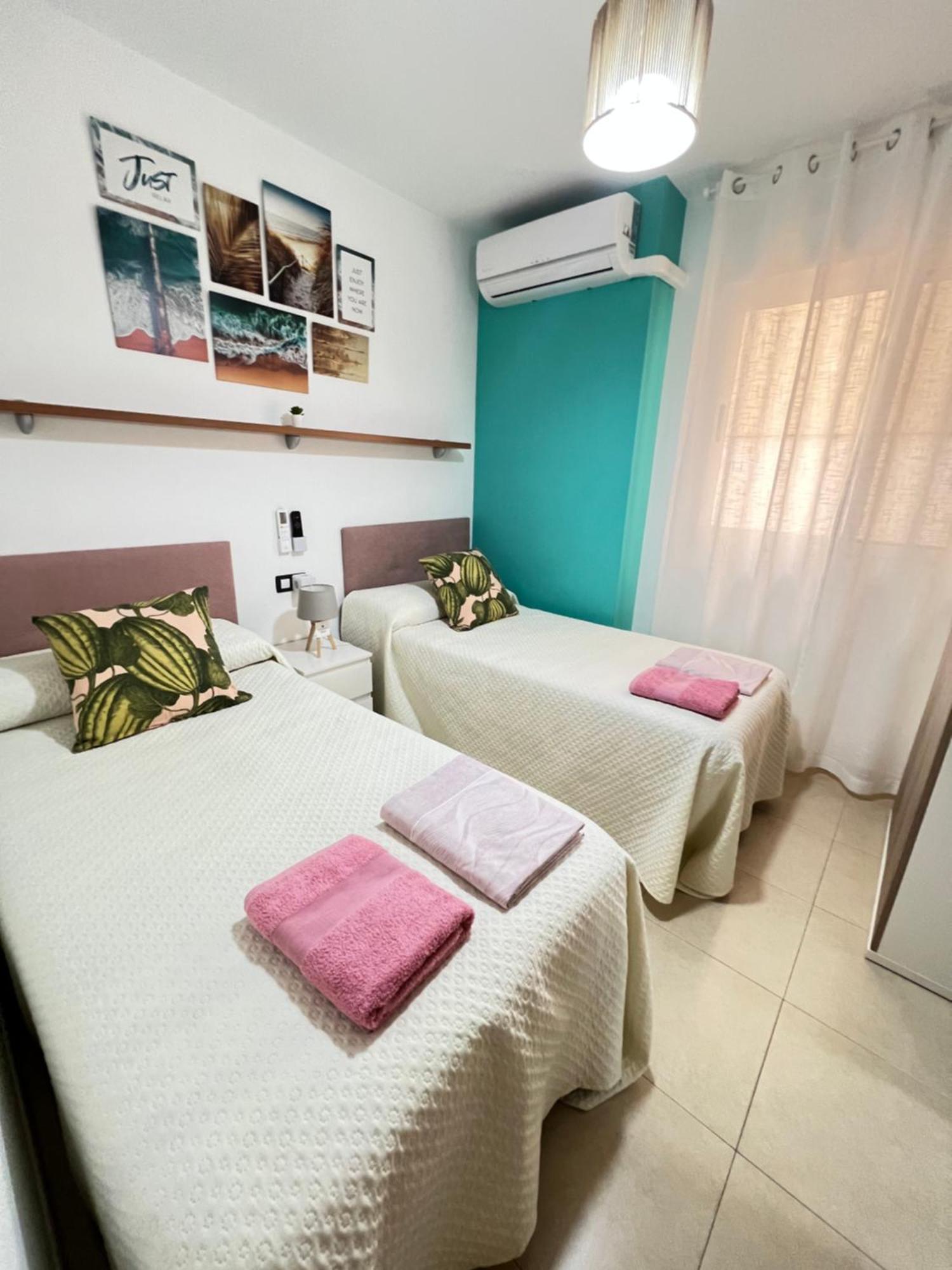 Apartamento Centro 3 Habitaciones Con Aire Acondicionado Y Wifi A 150M De La Playa Y Castillo Peñíscola Eksteriør billede